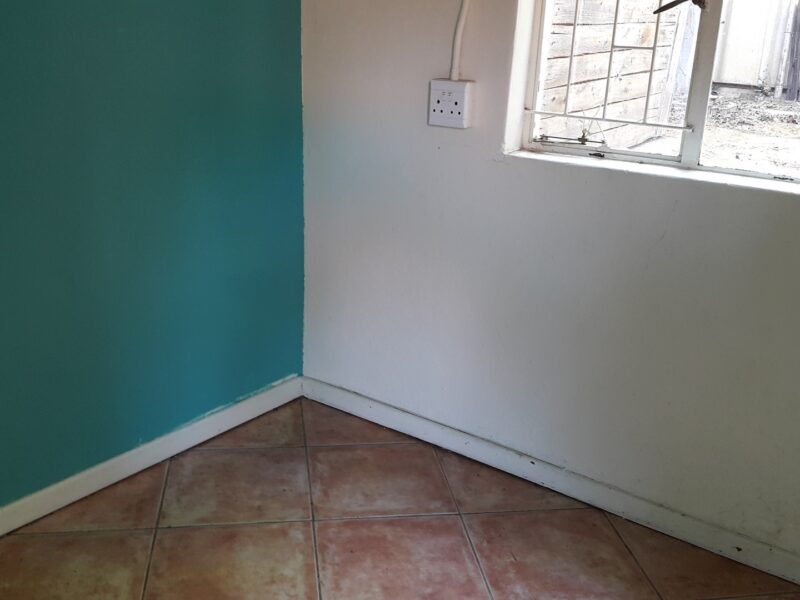Brebner Rd 66- Flat 2