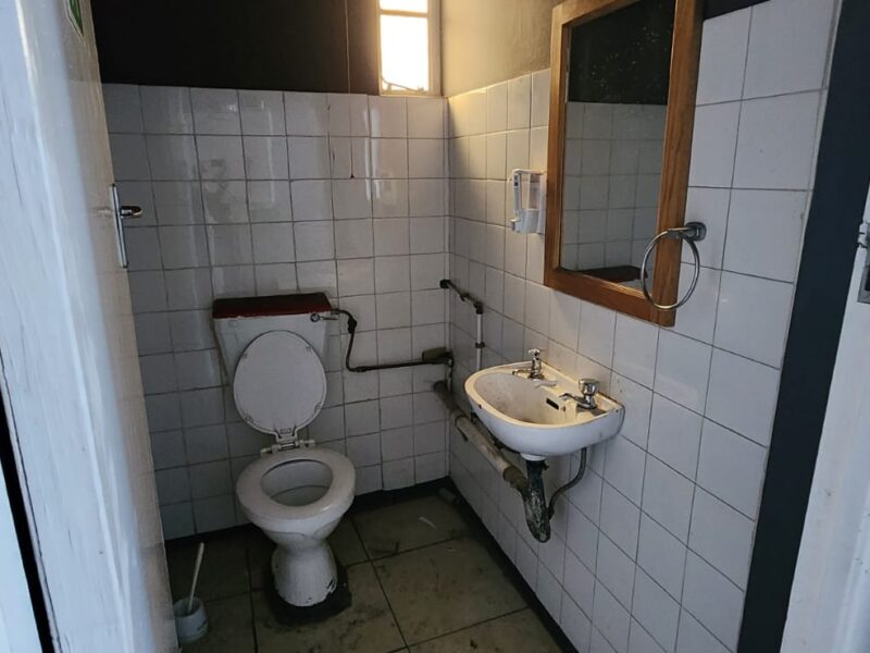 Long St 86A