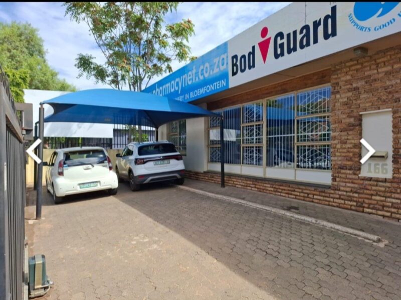 Nelson Mandela Drive 166