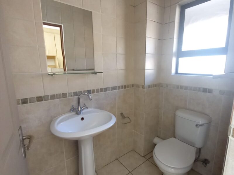 Bains Game Lodge 241