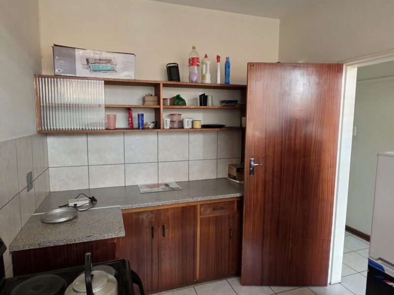Montagu 113- Room 2
