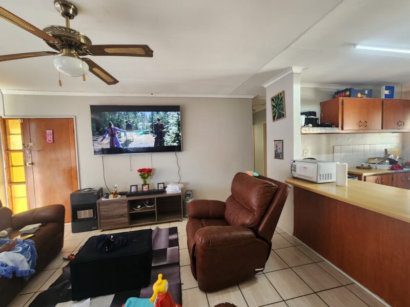 Derecks Place 10