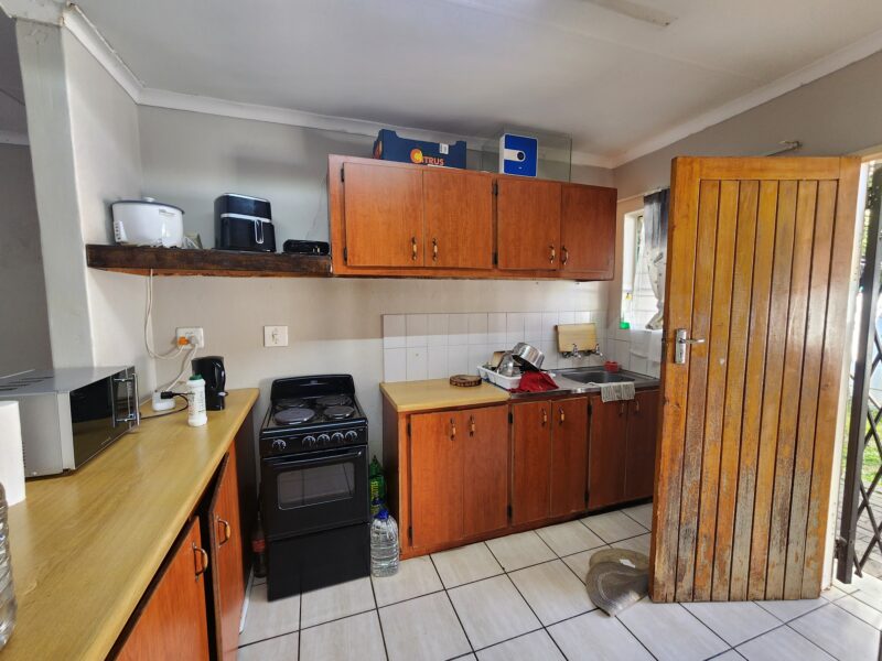 Derecks Place 10